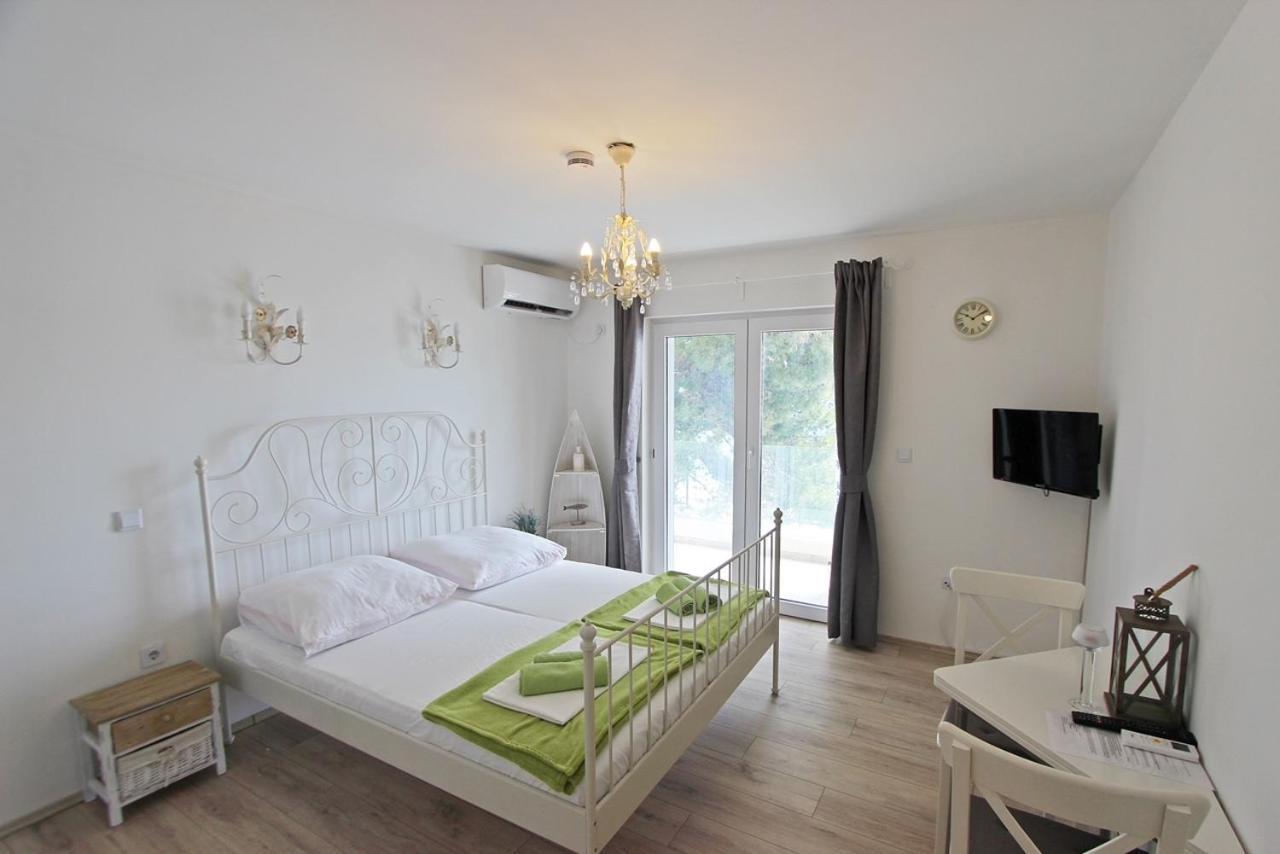 בטינה Villa Danica Murter מראה חיצוני תמונה